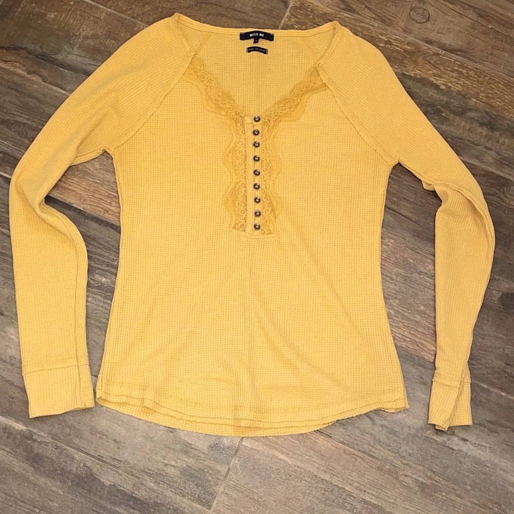 MISS ME Long Sleeve Shirt